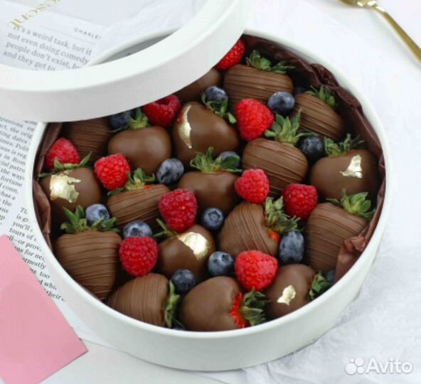 Клубника в шоколаде, наборы premium, букеты