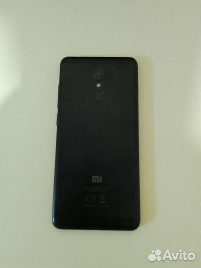 Xiaomi Redmi 5, 4/32 ГБ