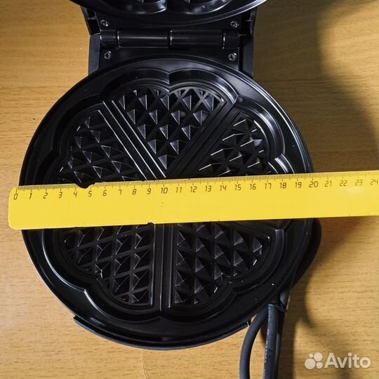 Электровафельница «severin”