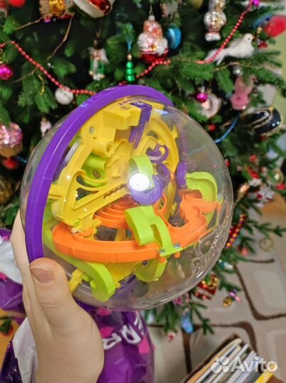 Игрушка шар лабиринт