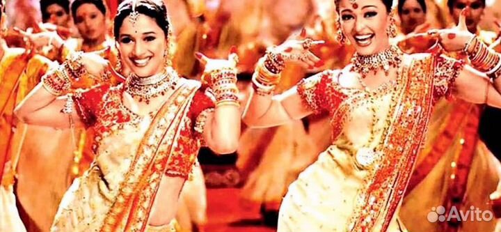 Звенящий браслет для восточных танцев