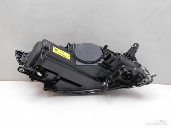 Фара левая Volkswagen Passat CC