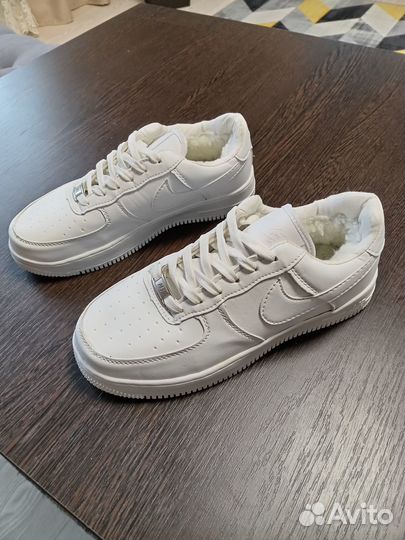 Кроссовки зимние женские 37 размер