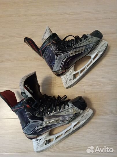 Хоккейные коньки bauer vapor x900