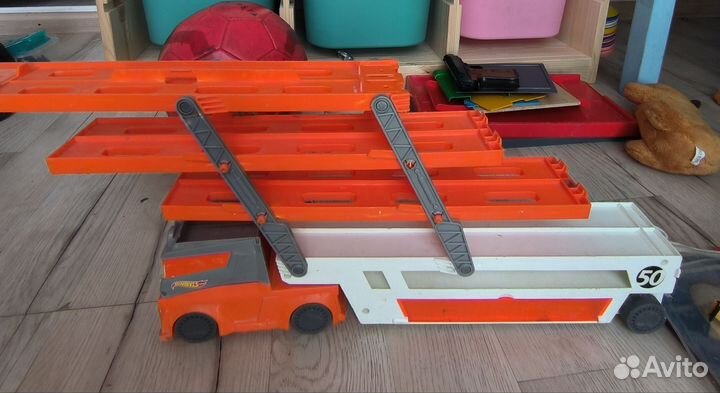 Hot wheels грузовик и детали