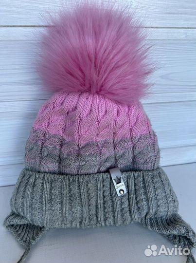 Шапка + манишка в подарок