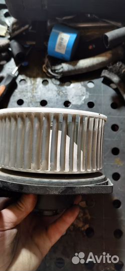 Моторчик отопителя Mitsubishi Lancer 9