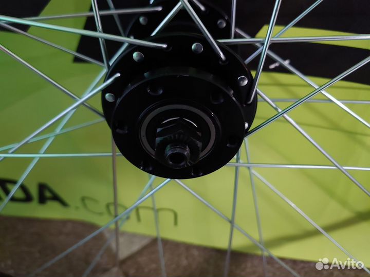 Комплект колес 27.5 пром.подш.диск.6 болтов