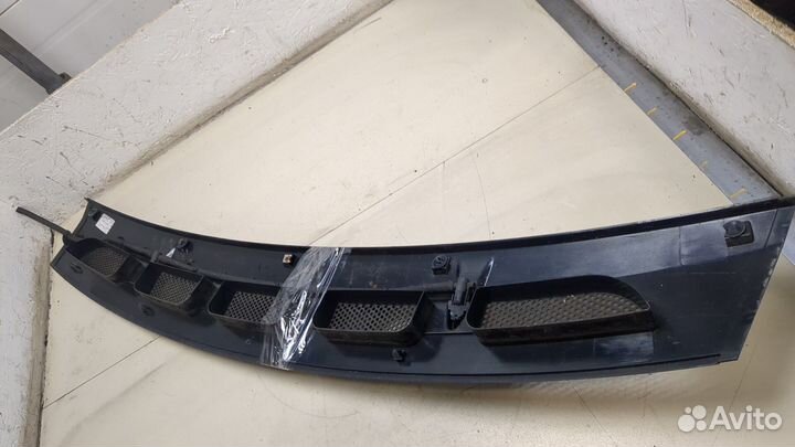 Жабо под дворники Mercedes B W245, 2009