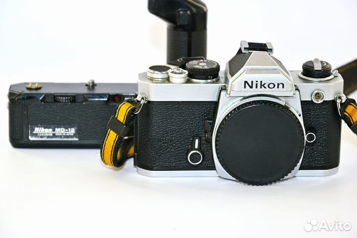 Nikon FM Японский фотоаппарат + Nikon MD12