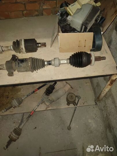 Привод передний правый