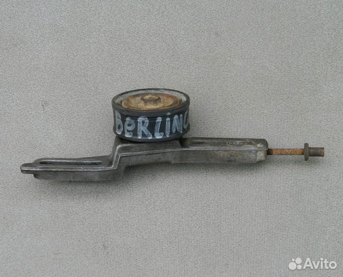 Натяжитель ремня генератора Berlingo