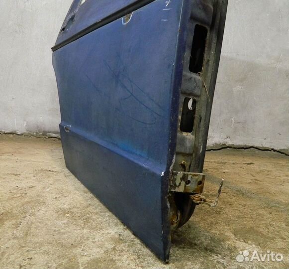 Дверь задняя правая VW Jetta 1