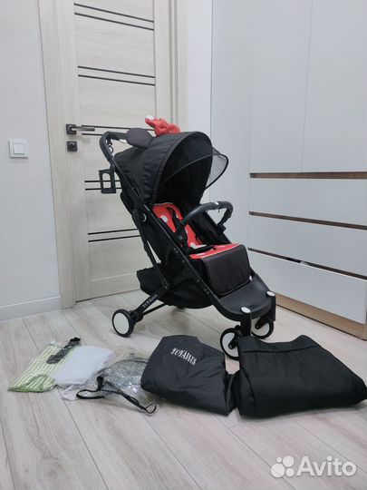 Коляска прогулочная yoya plus