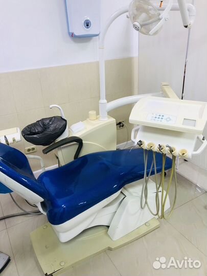 Стоматологическое кресло бу
