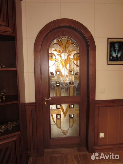 Лестницы двери мебель на заказ из массива дерева