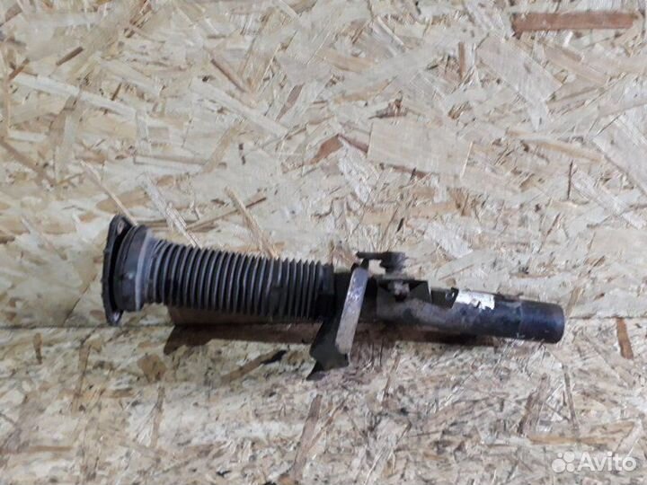 Стойка подвески Ford Focus 2 CB4 1.6 shda 2008