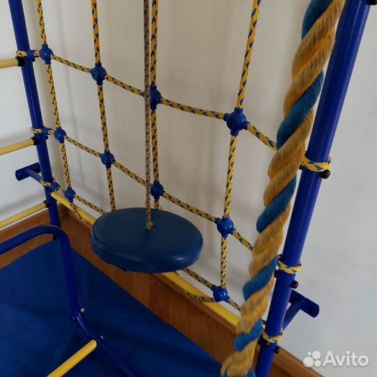 Детский спортивный комплекс