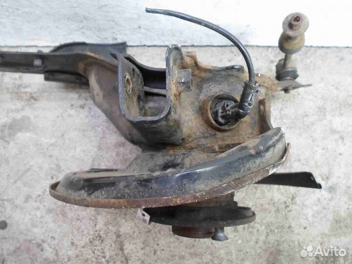 Кулак задний левый Volvo XC60 1 (Y20)