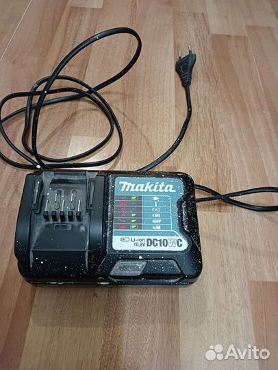 Зарядное устройство б/у dc10wc