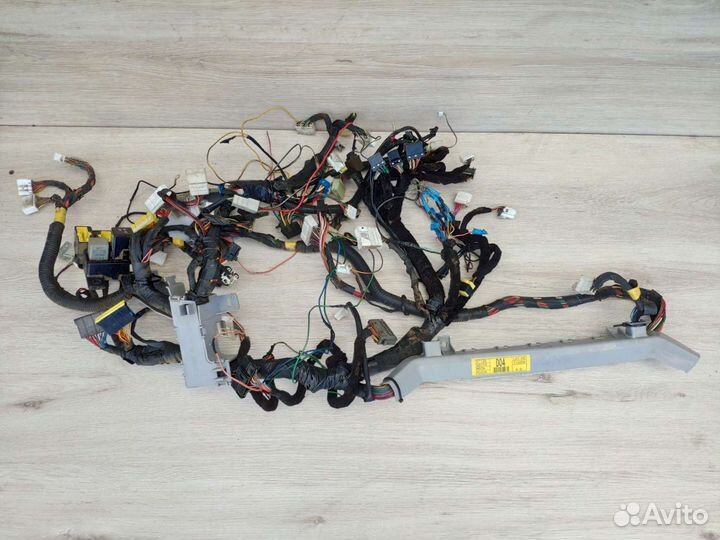 Коса проводов под торпеду Hyundai Elantra 3 XD J3