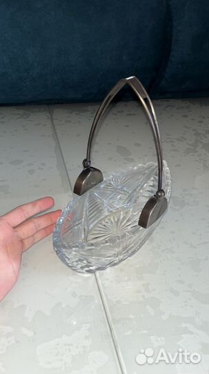 Хрустальная конфетница