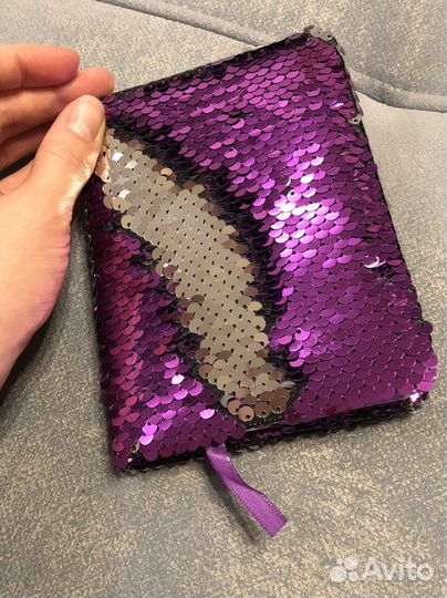 Блокнот в пайетках