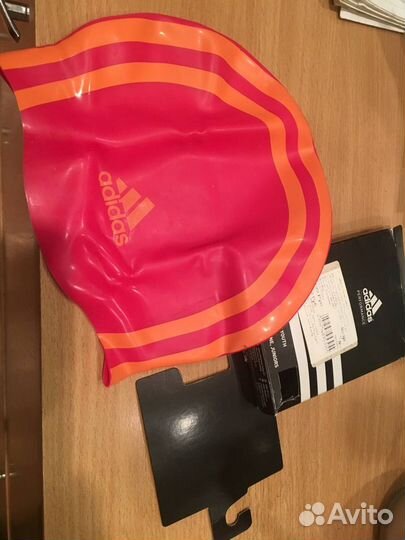Шапочка д/плавания adidas новая