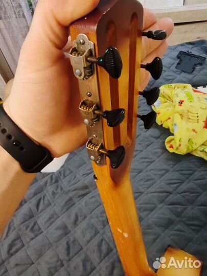 7 струнная гитара