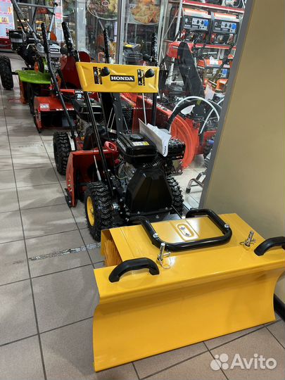 Подметальная машина Honda