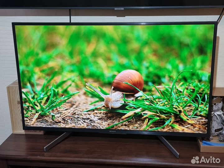 Телевизор Sony 43