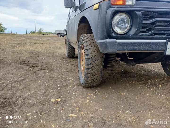 Грязевые колеса на ниву r16
