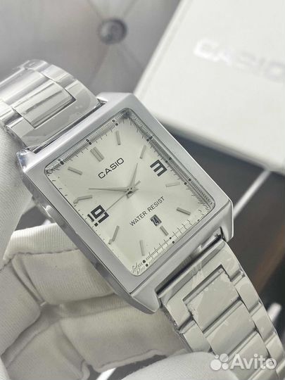 Наручные часы casio