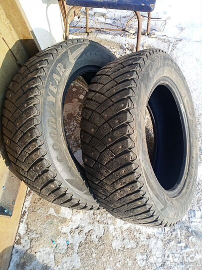 Goodyear Ultragrip Ice Arctic 195/65 R15 91
