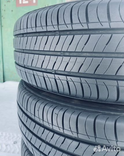 Kumho Solus SA01 KH32 205/65 R16