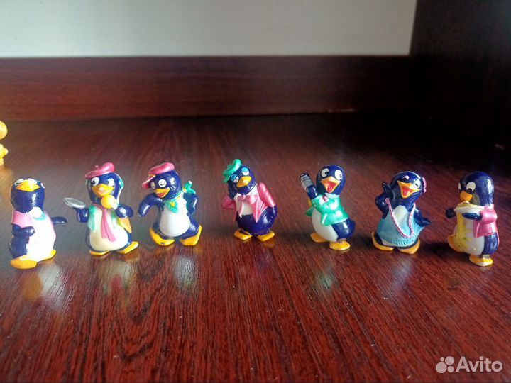 Игрушки из киндер- сюрпризов