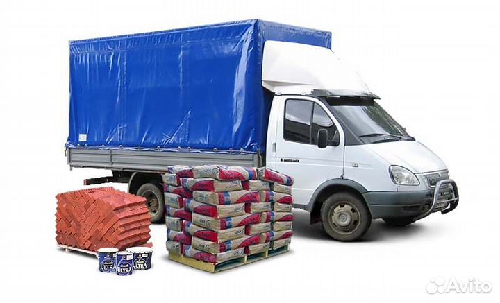 Водитель на своем грузовом авто