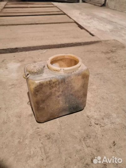 Бачок омывателя ваз 2101-2107 старого образца