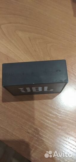 Колонка JBL GO