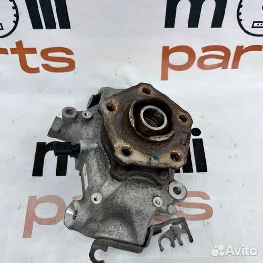 Кулак поворотный задний левый Audi Q8 2019