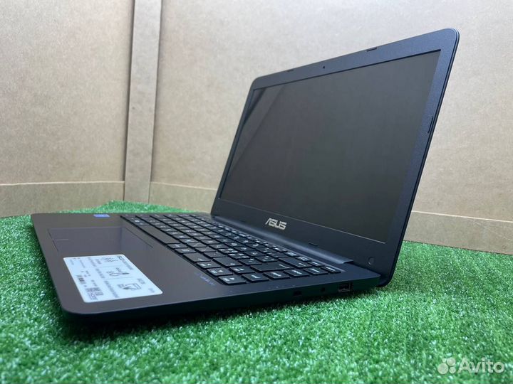 Ноутбук Asus R417N - N3350/ 2gb/HDD 320gb