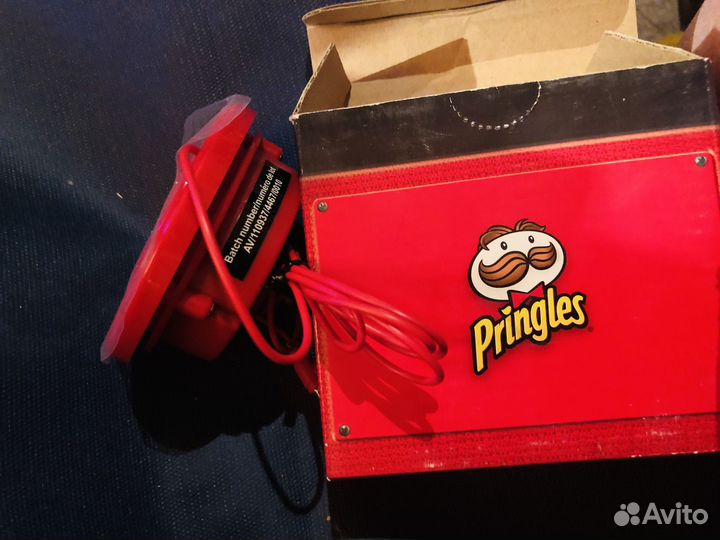 Портативная колонка Принглс