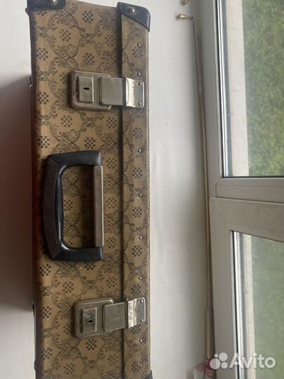 Чемодан старинный