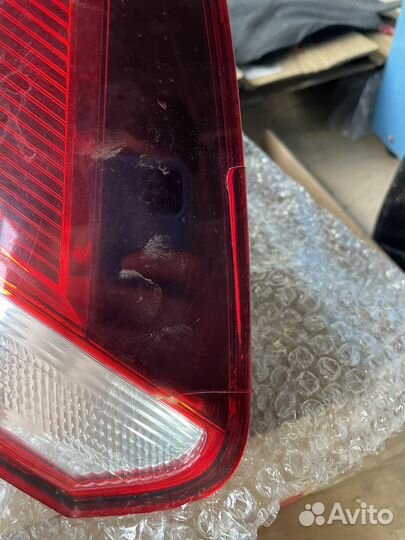 Фонарь задний правый на volkswagen polo