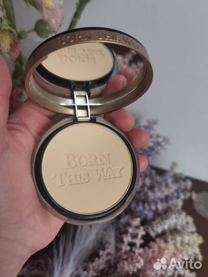 Too Faced Shortbread Компактная Пудра