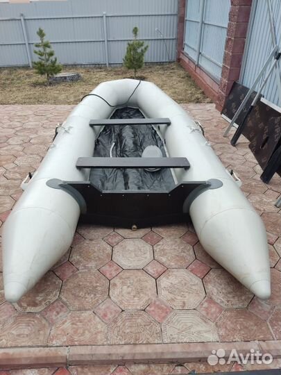 Надувная лодка пвх под мотор бу
