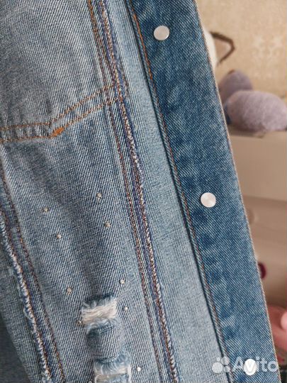 Джинсовая жилетка zolla