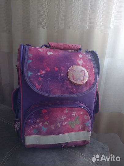 Портфель школьный