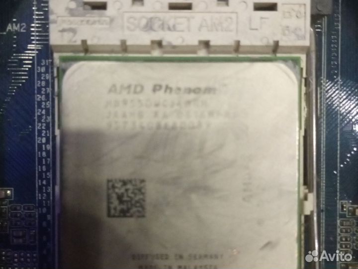 Материнская плата с процессором AMD Phanom 1