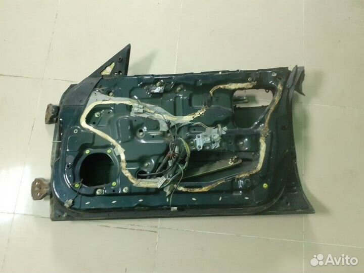 Дверь передняя правая Honda Inspire CC2